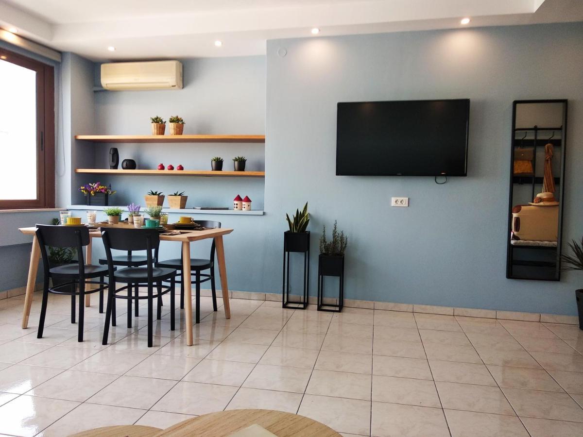 Light Blue Apartment Heraklion  Екстер'єр фото