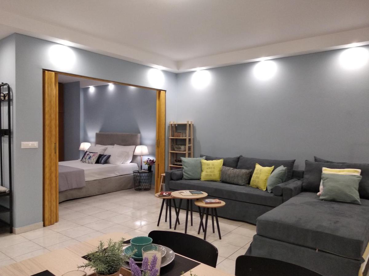 Light Blue Apartment Heraklion  Екстер'єр фото