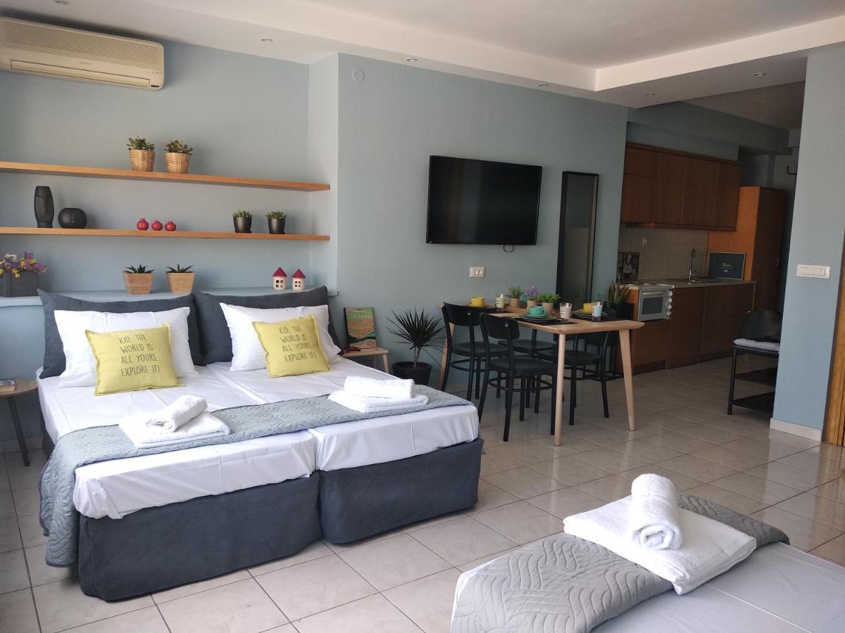 Light Blue Apartment Heraklion  Екстер'єр фото